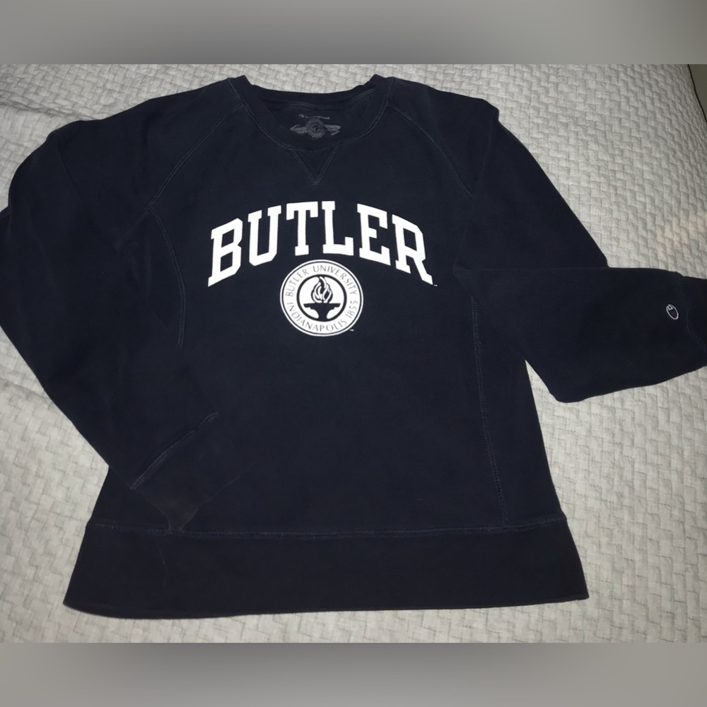 Butler University Champion Crewneck Sweatshirt Sz Medium - Measurements in Pics